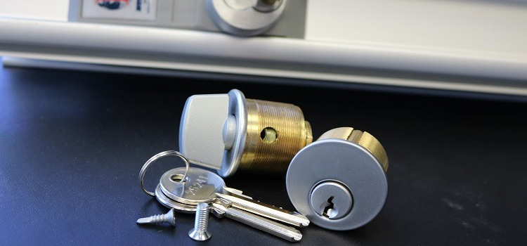 Commercial Lock Installation Manhattan Beach
