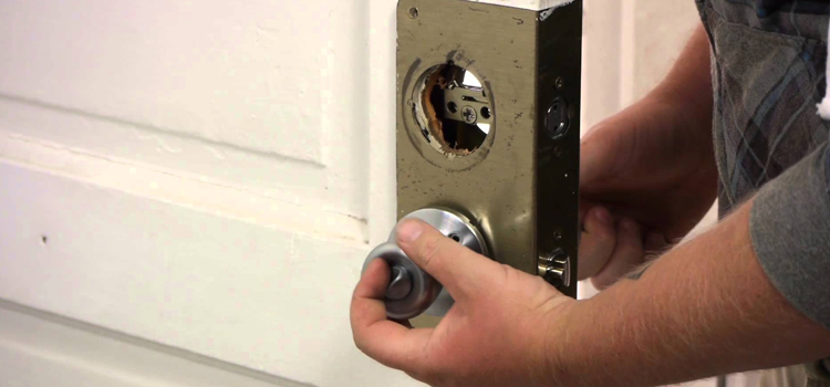 Home Lock Change in Manhattan Beach